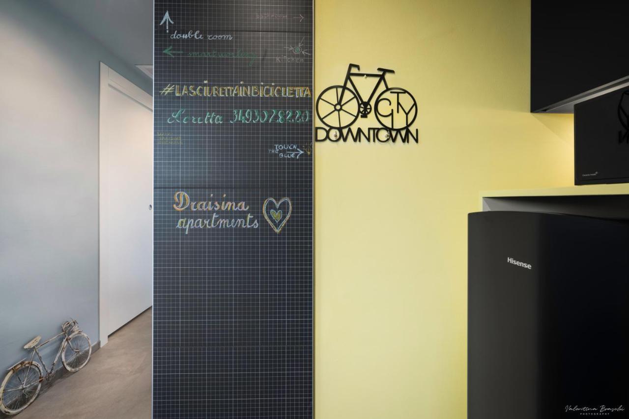 Draisina Bike Apartments Uno Oleggio Castello Eksteriør bilde